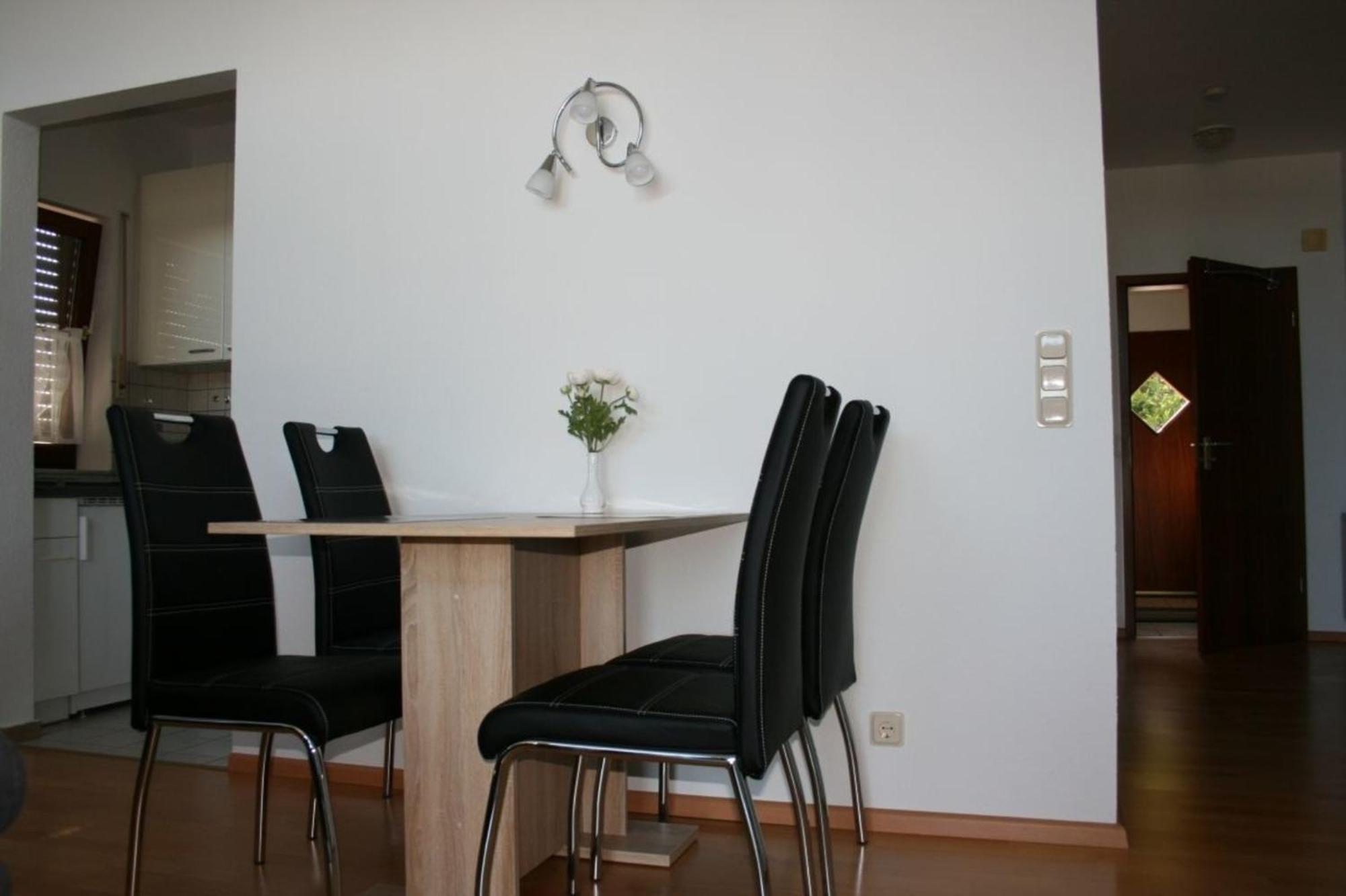 Apartamento Haus Lahntalblick Bad Ems Exterior foto